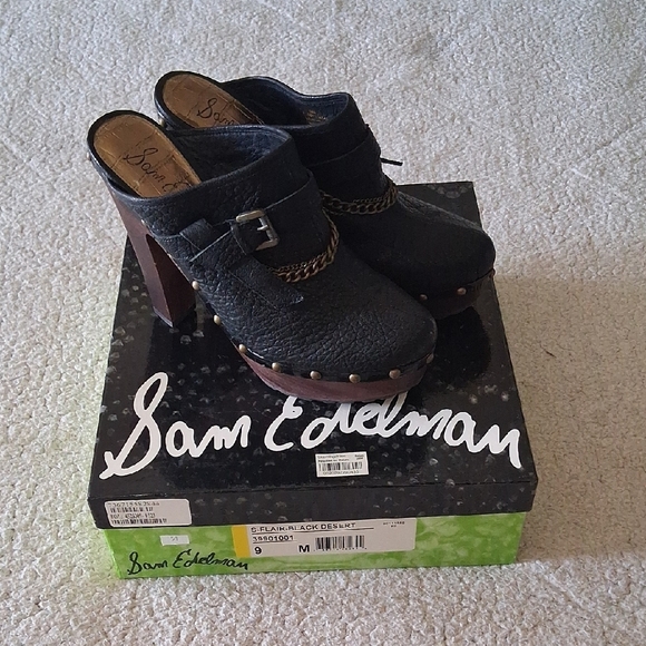 Sam Edelman Shoes - New Sam Edelman Black Leather Clogs with Chain and Buckle